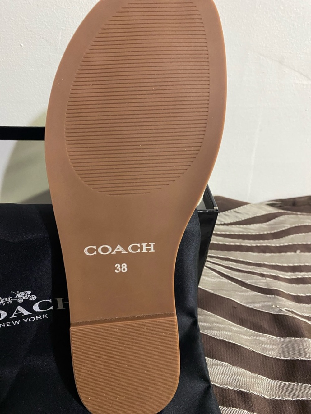 COACH Cream Signature Slide Sandals with Gold 'C' Accent - Picture 4 of 9